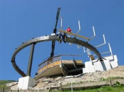 Zugangssteg Liftanlage Doppelmayr als Hohlkastenkonstruktion Fa. Teccon